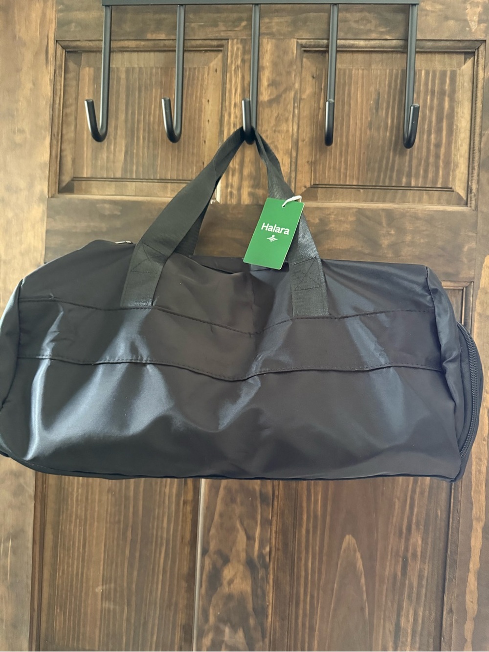 HALARA Black Travel Duffel Bag / Weekender Bag NWT